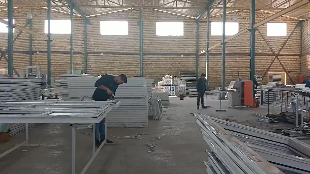 ساخت درب و پنجره upvc دوجداره سه جداره|خدمات پیشه و مهارت|قم, سالاریه|دیوار