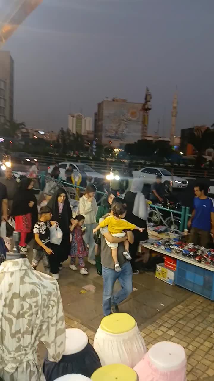 56مترمغازه براصلی میدان ولیعصر سرقفلی|فروش مغازه و غرفه|تهران, میدان ولیعصر|دیوار
