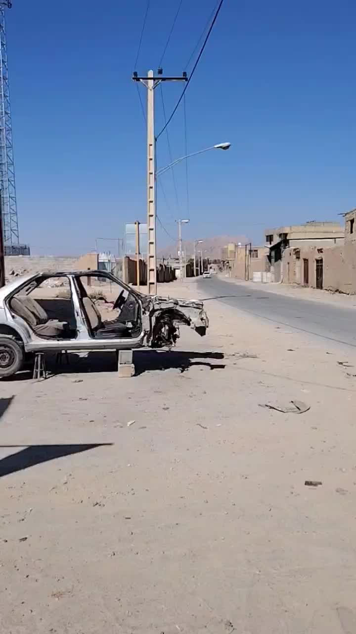 کارگاه حدود 50 تا 60 متر واقع خ آیت‌الله غفاری|فروش دفتر صنعتی، کشاورزی، تجاری|شهرضا, |دیوار