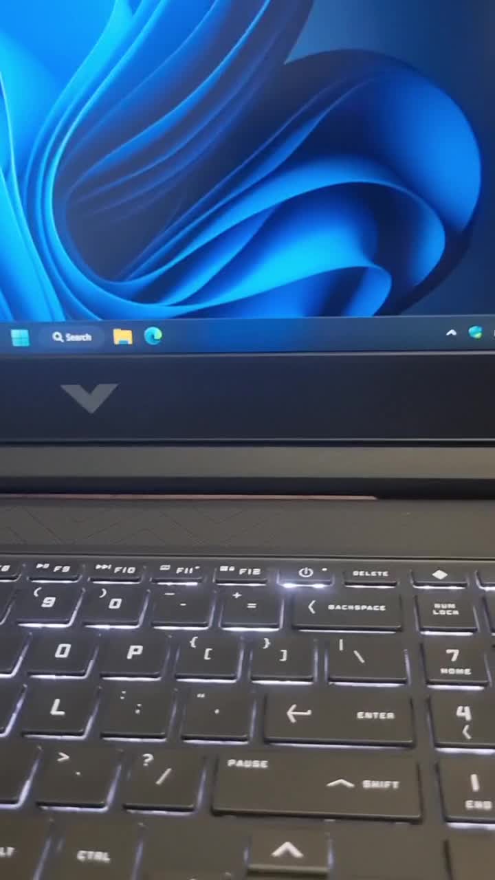 لپتاپ گیمینگ hp victus15 فروشگاه کامپیوتر خدادادی|رایانه همراه|خرم‌آباد, |دیوار