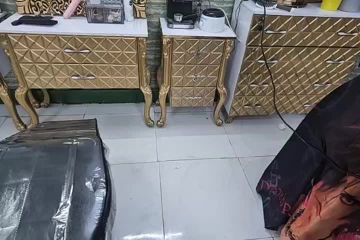 دکور سالن|آرایشگاه و سالنهای زیبایی|مشهد, کوی المهدی|دیوار