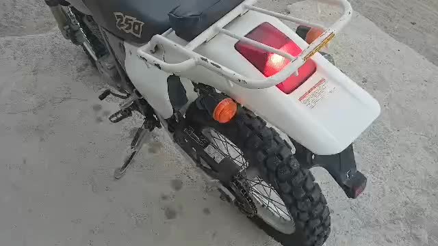 xr250|موتورسیکلت|لیردف, |دیوار