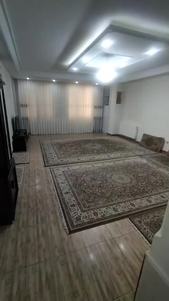 واحد95مترطبقه سوم دوخواب دارای اسانسوروپارکینگ|فروش آپارتمان|کرج, خرمدشت|دیوار