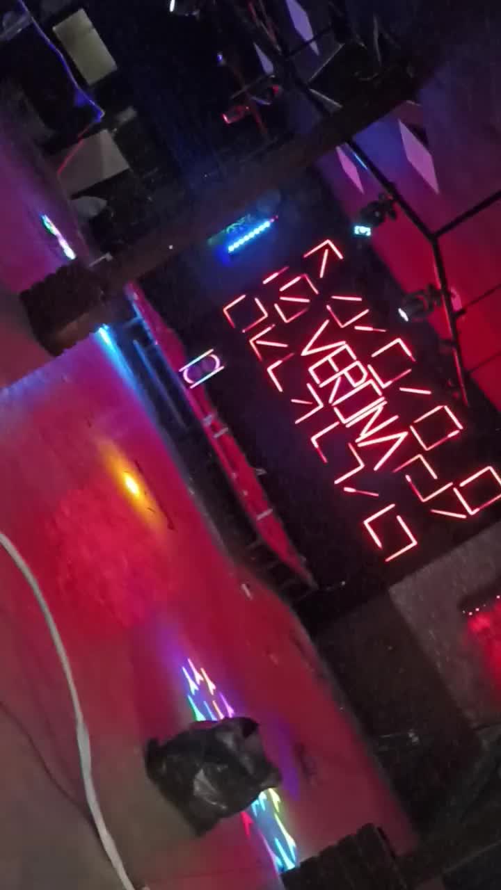 برقکار/لاین نوری/دوربین مداربسته/دزدگیر|خدمات پیشه و مهارت|رشت, چله خانه|دیوار