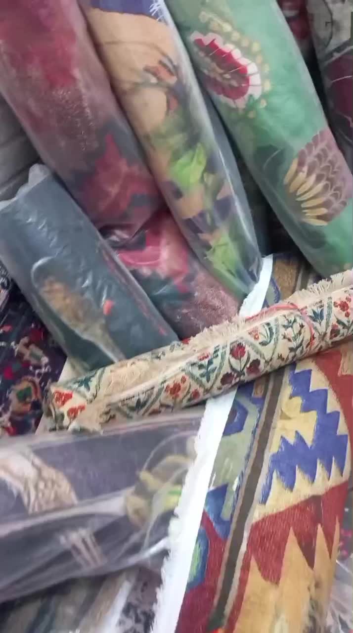 روفرشی|روفرشی|تربت جام, پاسداران|دیوار