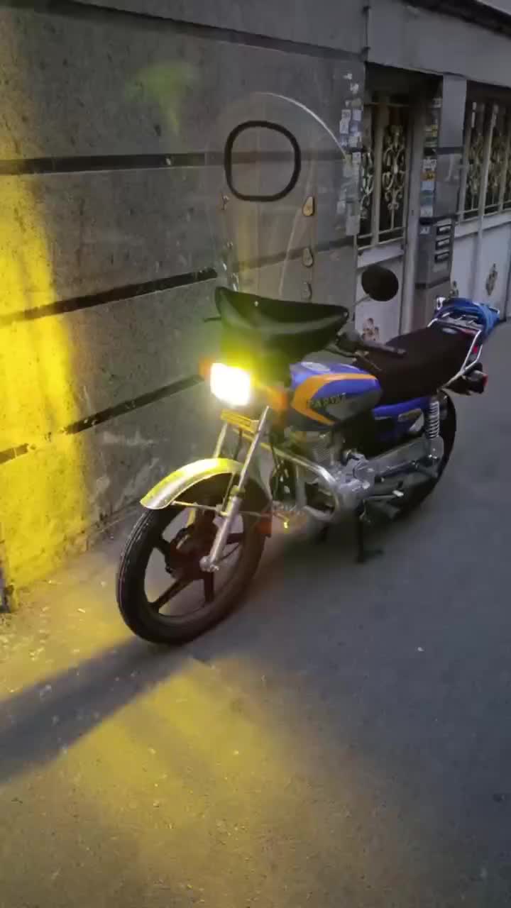 هوندا ۲۰۰ پرواز انژکتور ۱۴۰۴|موتورسیکلت|تهران, شهرک صدرا|دیوار