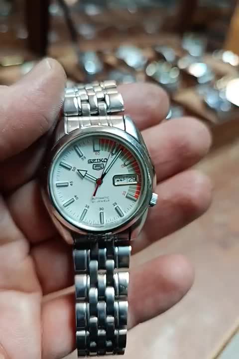 سیکو خورشیدی|ساعت|سمنان, |دیوار