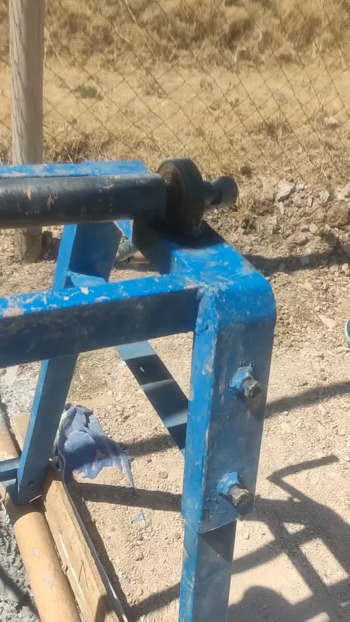 کندن و تمیز کاری چاه روژ کار و متر کار|خدمات پیشه و مهارت|بانه, |دیوار