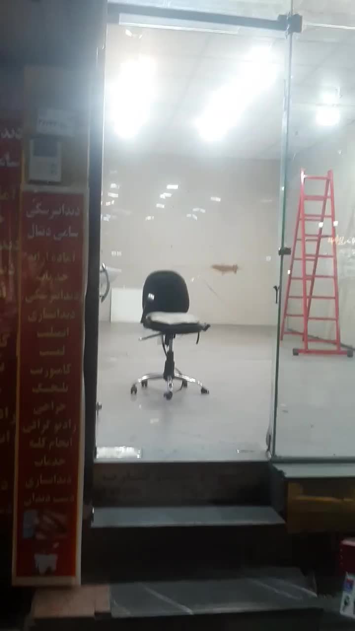 اجاره ۴۰ متر مغازه روبه روی بازار احسانی|اجارهٔ مغازه و غرفه|تهران, شکوفه (عبدل آباد)|دیوار
