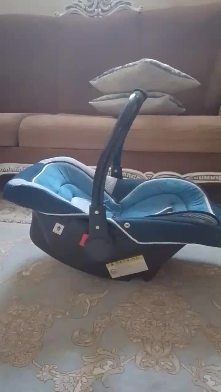 کریر در حد نو|کالسکه و لوازم جانبی|شاهین‌شهر, شهرک گلدیس|دیوار