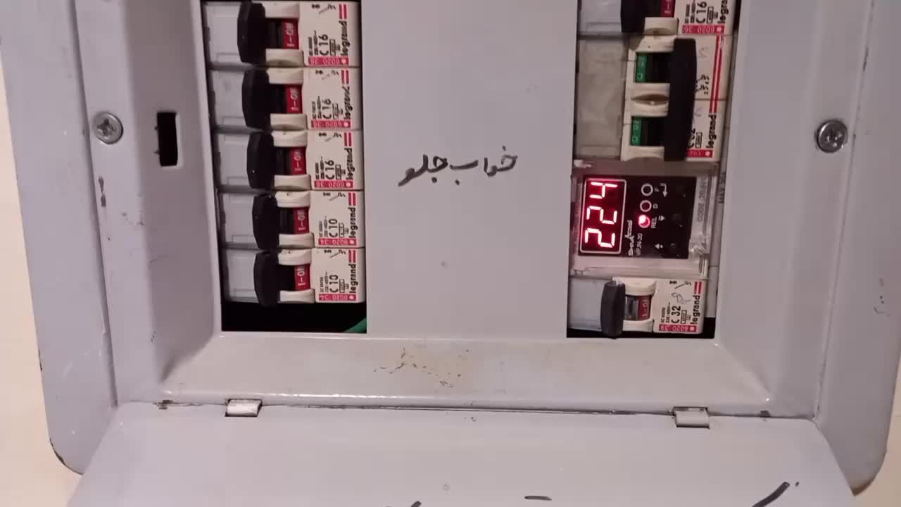 استخدام برقکار ساختمان|استخدام صنعتی، فنی، مهندسی|تهران, نجات اللهی|دیوار