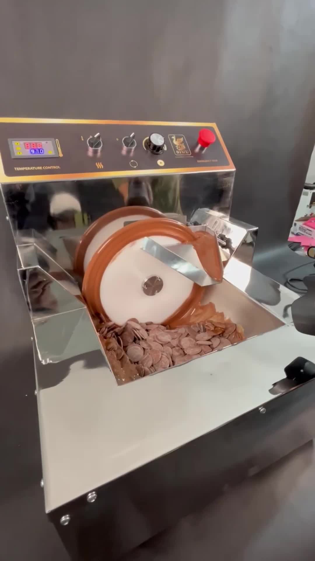 شکلات آب کن|کافیشاپ و رستوران|تهران, هروی|دیوار