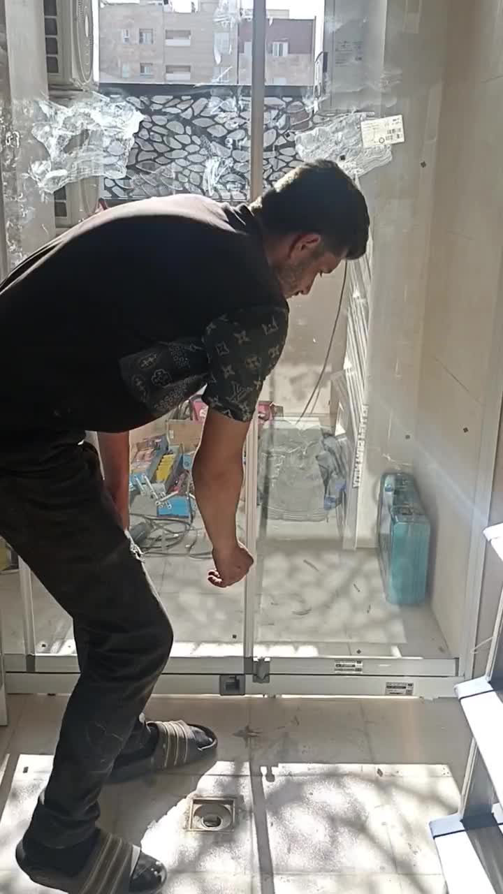 شیشه بالکنی تاشو|مصالح و تجهیزات ساختمان|قم, باسکول|دیوار