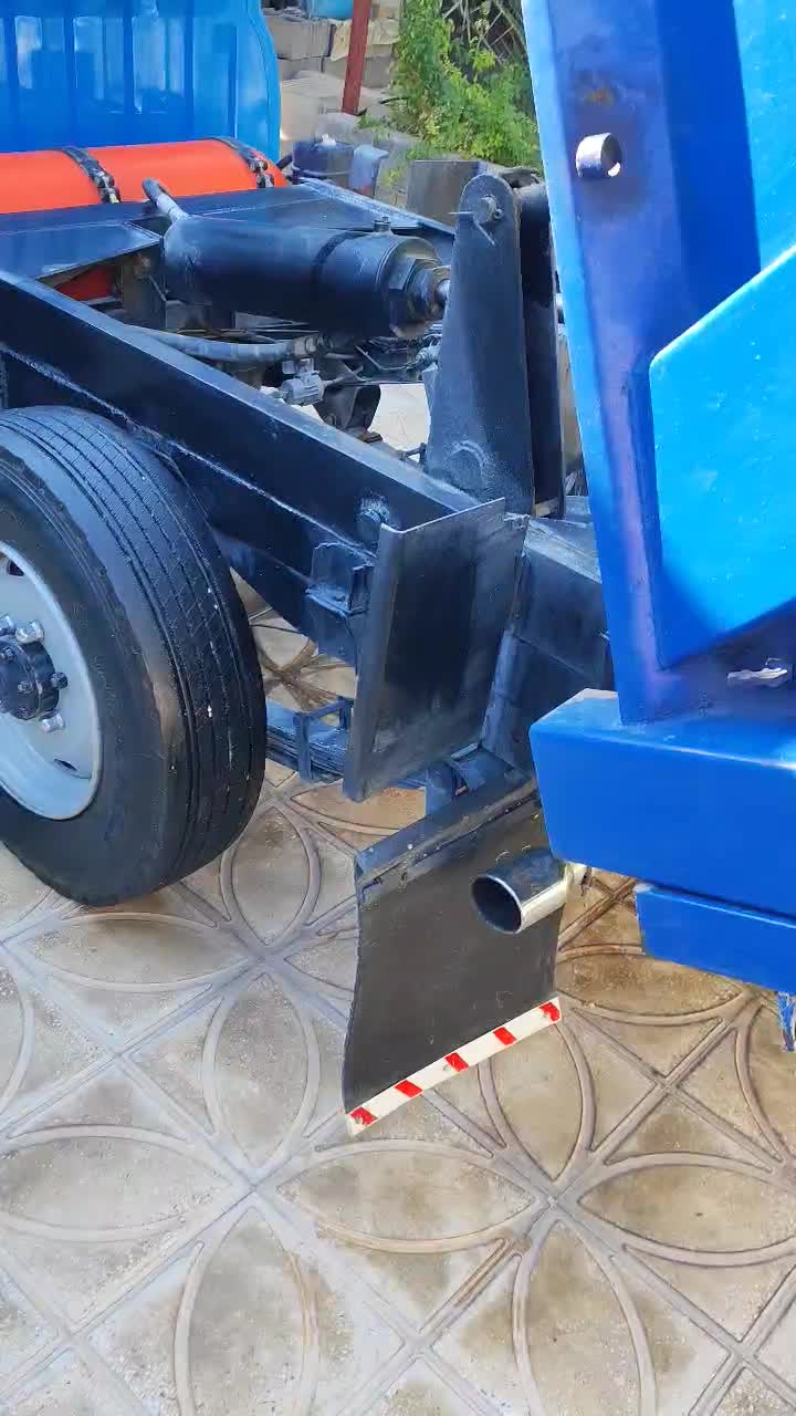 نیسان کمپرسی مدل ۹۵|خودرو سواری و وانت|شیراز, شهرک رضوان|دیوار