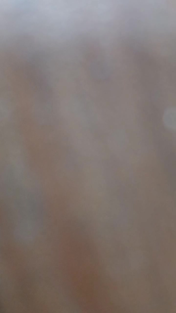 هواکش (فن)|پنکه و تصفیه‌کنندهٔ هوا|تبریز, |دیوار