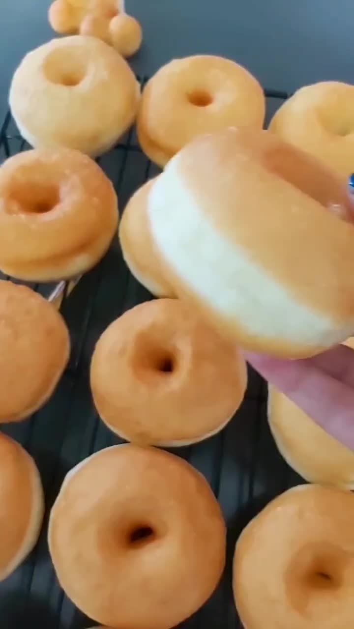 دونات تازه و خوشمزه|خوردنی و آشامیدنی|بندرعباس, |دیوار