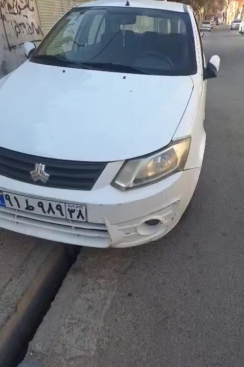 ساینا مدل ۹۷|خودرو سواری و وانت|شاهدشهر, |دیوار