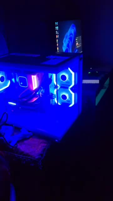 کیس گیمینگ قوی مانیتور 240Hz + لوازم کامل|رایانه رومیزی|کرمانشاه, |دیوار