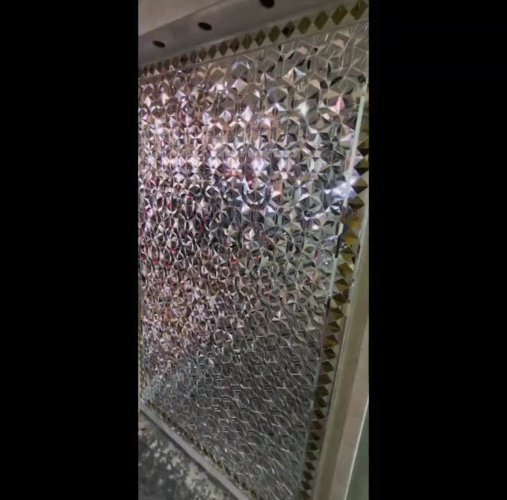 طراحی و اجرای آیینه کاری مدرن و سنتی|خدمات پیشه و مهارت|کاشان, امیرکبیر|دیوار