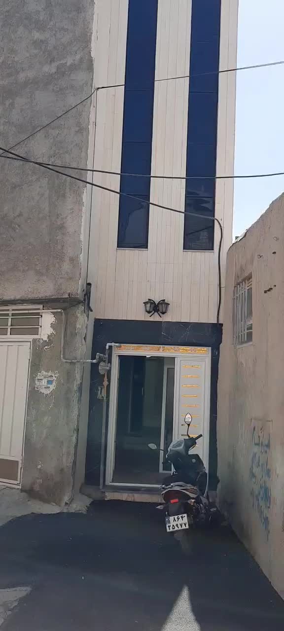 تجاری ۳ نبش درچه لوکس صفر|فروش مغازه و غرفه|خمینی‌شهر, |دیوار