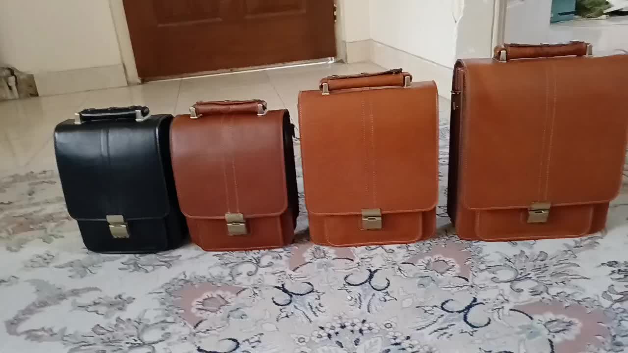 کیف دوشی تمام چرم اصل طبیعی گاووی برندمشهدنورمزدار|کیف، کفش، کمربند|تهران, سنگلج (شاپور)|دیوار