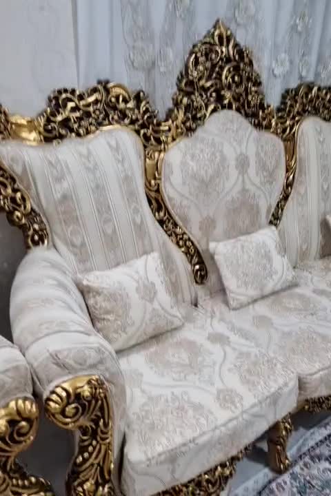 مبل 9 نفره فوق سلطنتی چوب راش سالم  بدون پارگی.|مبلمان خانگی و میز عسلی|تهران, شهرک شریعتی|دیوار