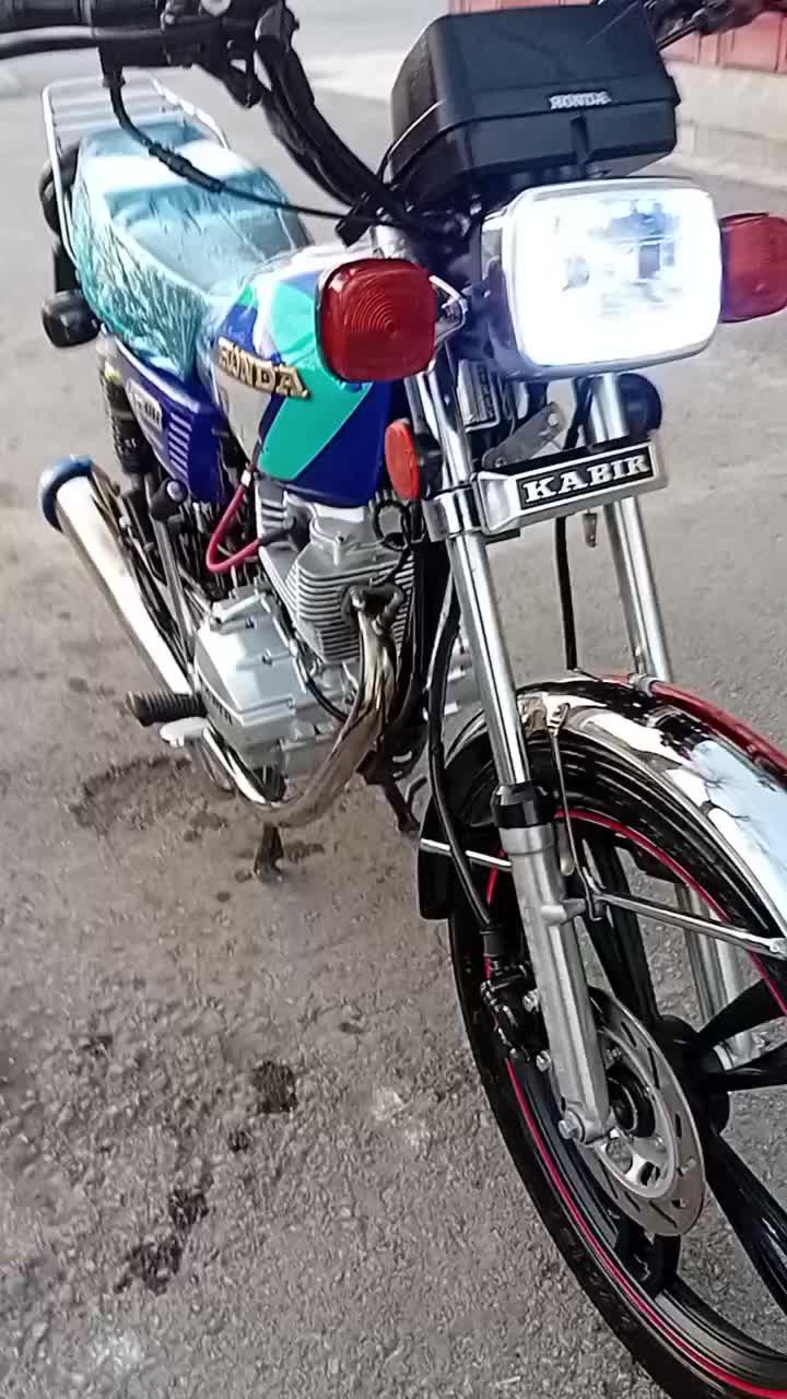 ۲۰۰ کبیر ۴۰۳|موتورسیکلت|شیراز, شریف‌آباد|دیوار