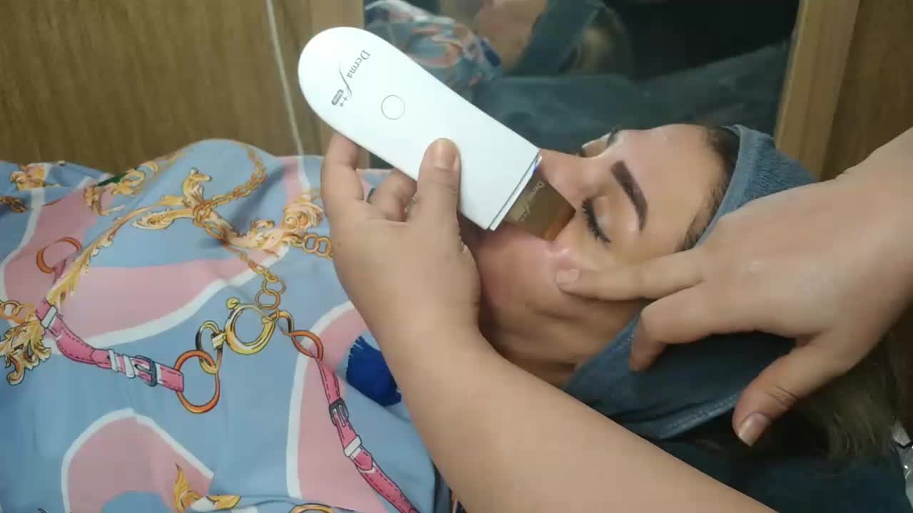 فیشال و پاکسازی پوست فیلر،ژل، بوتاکس خالبرداری|خدمات آرایشگری و زیبایی|شاهرود, |دیوار