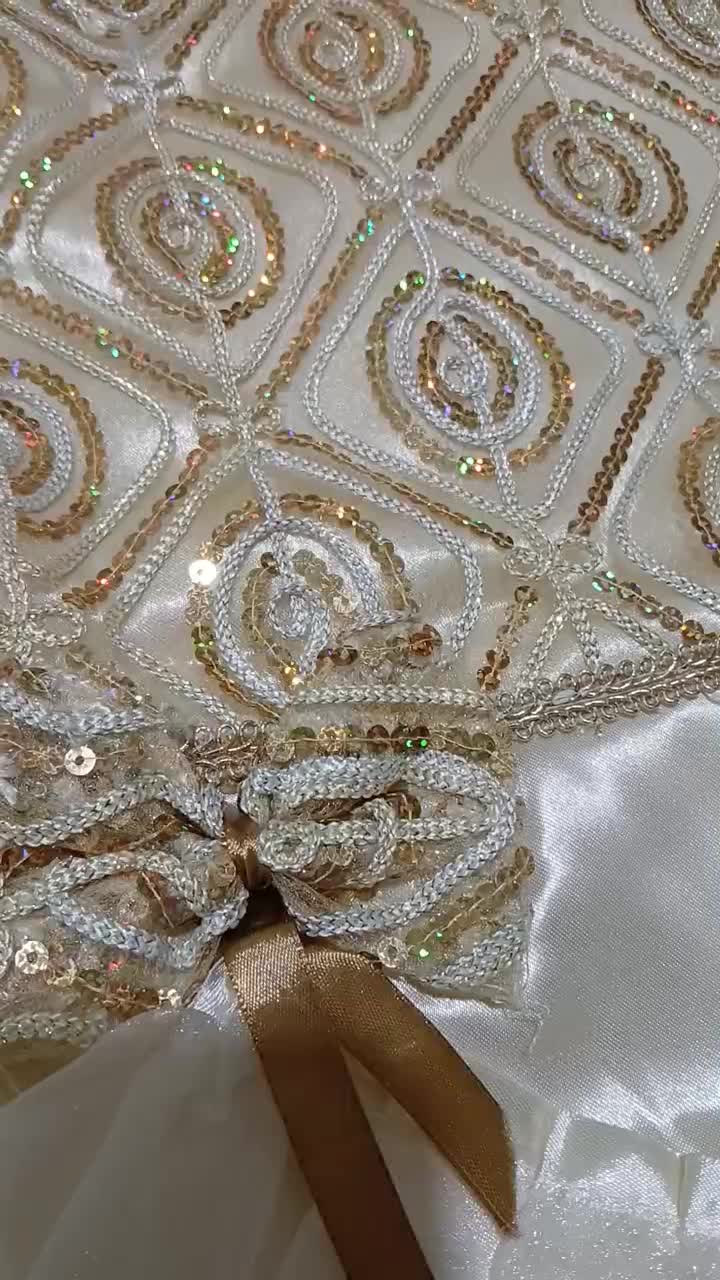 روتختی ساتن عروس پولک دوزی شده نو|سرویس روتختی|اصفهان, شهرک امام خمینی|دیوار