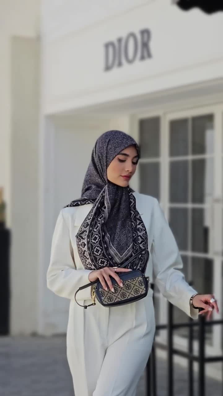 روسری دستدوز چاپخیس طرح اسلیمی|لباس|آستانه اشرفیه, |دیوار