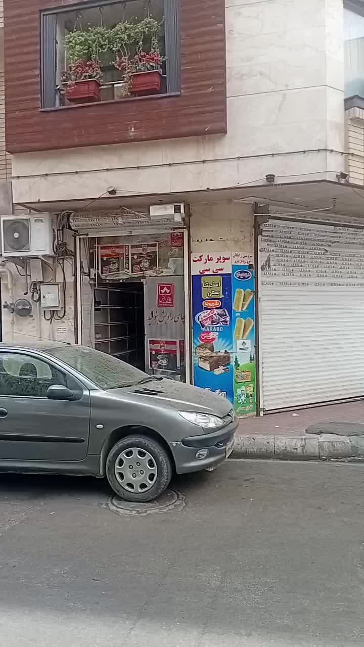 اجاره سوپر مارکت 50متری / بر اصلی تابلوخور / تخلیه|اجارهٔ مغازه و غرفه|تهران, دبستان|دیوار