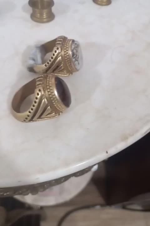 برا فروش|کلکسیون اشیاء عتیقه|گنبد کاووس, |دیوار