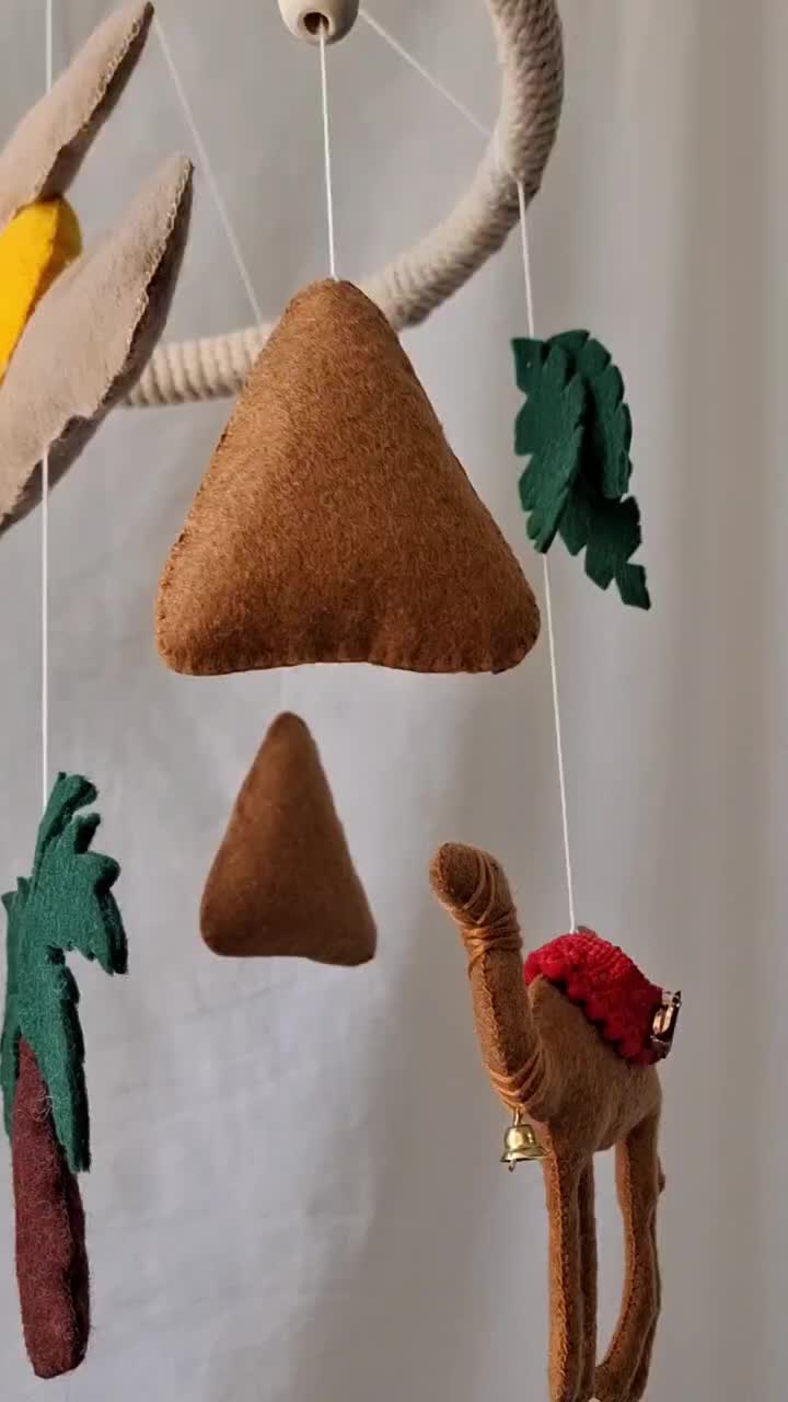 آویز تخت کودک بسیار خاص|اسباببازی|گلستان (تهران), |دیوار