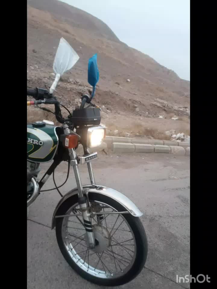 هندا ۱۲۵ تمیز عروسک درحد ۱۴۰۴|موتورسیکلت|پرند, فاز ۶|دیوار