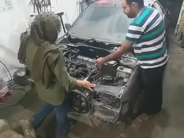 تعمیرگاه و آموزش برق و کولر خودرو(تکنیک دز)|خدمات آموزشی|دزفول, |دیوار