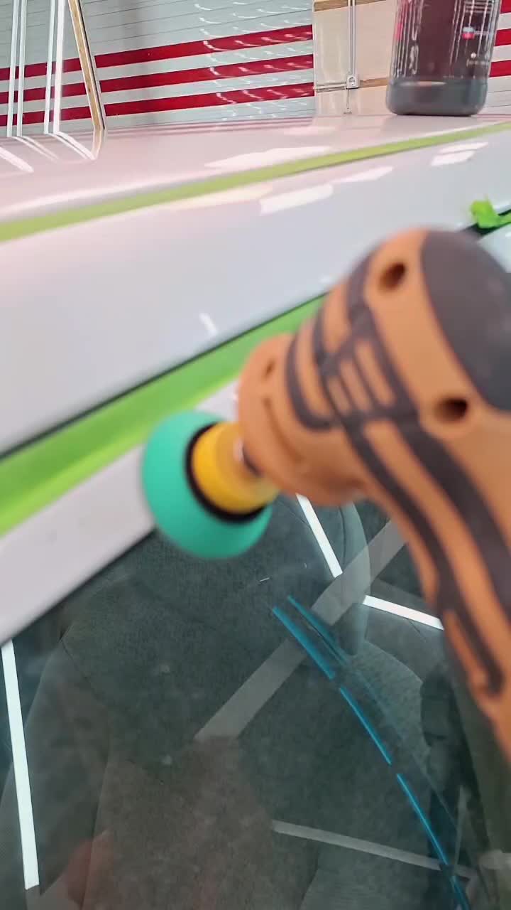 دیتیلینگ حرفه‌ای خودرو مِهدی شاین|خدمات موتور و ماشین|لاهیجان, حاجی آباد|دیوار