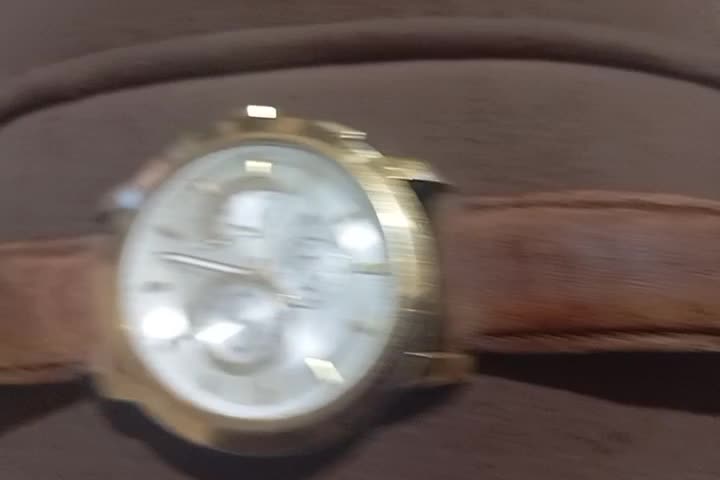 ساعت موچی|ساعت|ساوه, |دیوار