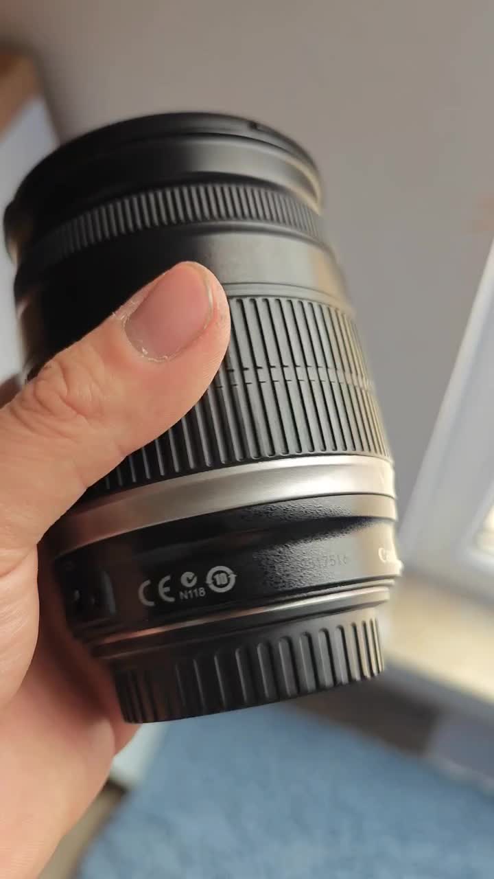 لنز EFS18-200 کنون لرزشگیردار|دوربین عکاسی و فیلمبرداری|اردبیل, |دیوار