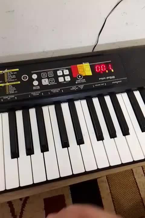 پیانو (ارگ) دیجیتالی YAMAHA PSR-F52|پیانو، کیبورد، آکاردئون|سمنان, |دیوار