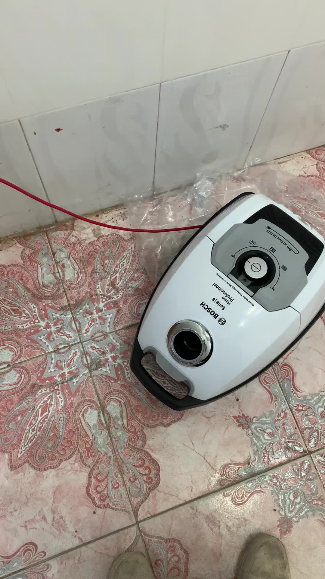 جارو برقی بوش آلمان|جاروبرقی، جارو شارژی، بخارشو|بانه, |دیوار