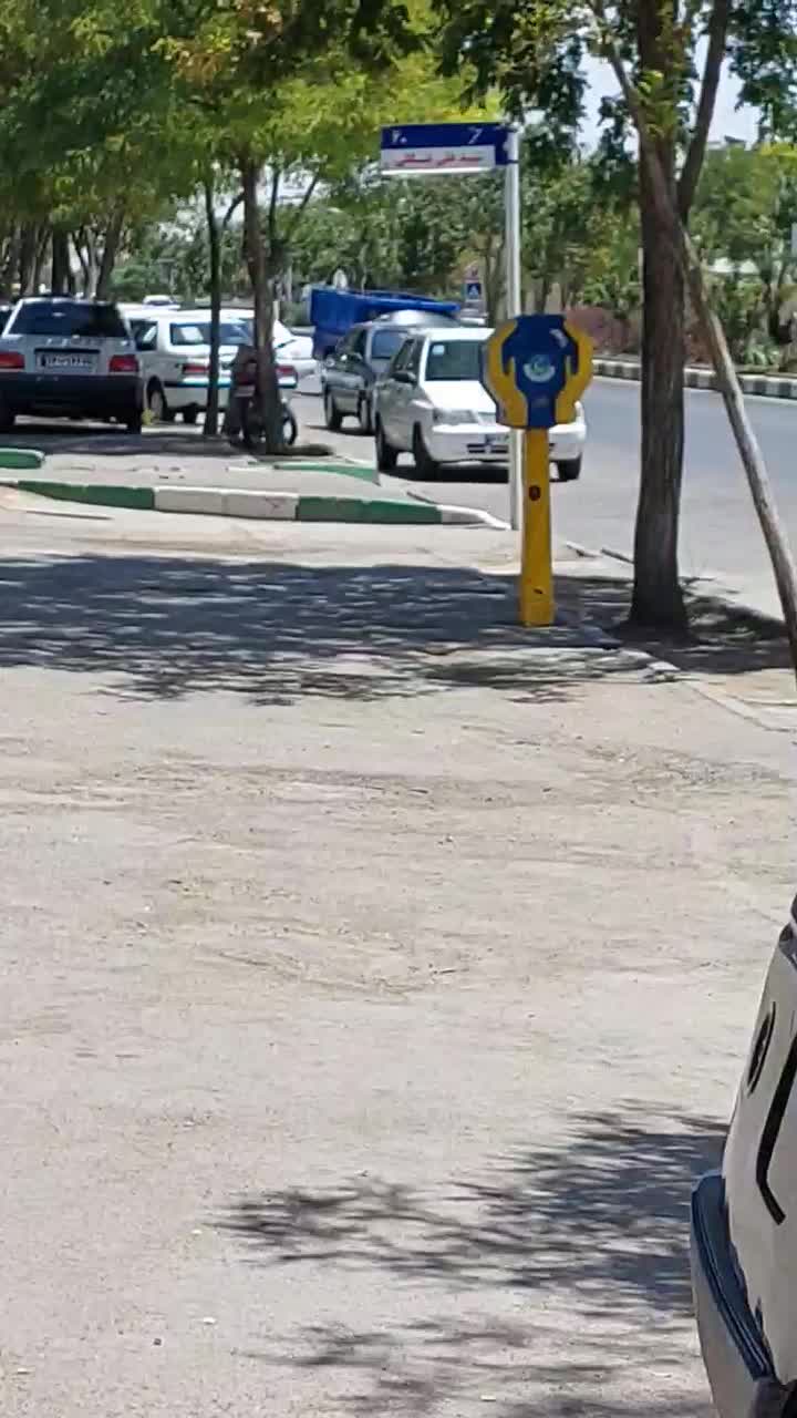 مغازه و گاراژ فروشی / ۲۶۰ متر/ حر ۶۰ / شهید رجایی|فروش مغازه و غرفه|مشهد, انصار|دیوار