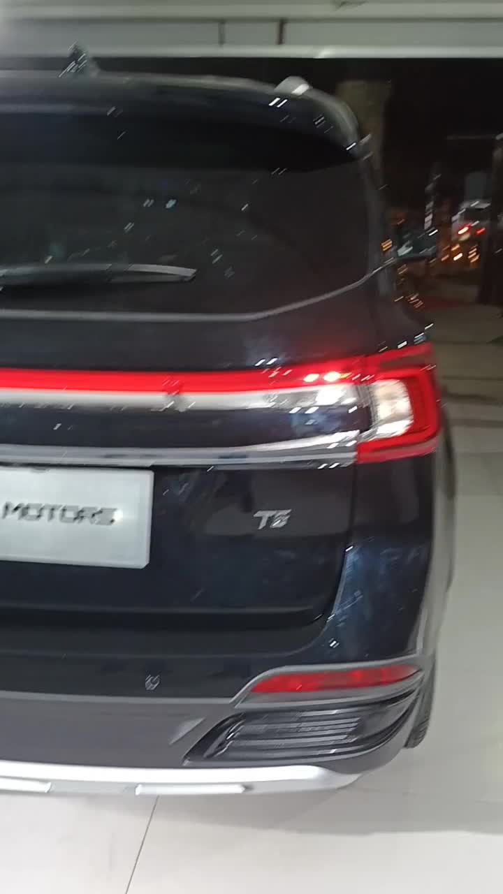 مدل ۴۰۲ فرداموتورز FMC T5|خودرو سواری و وانت|تهران, حشمتیه|دیوار