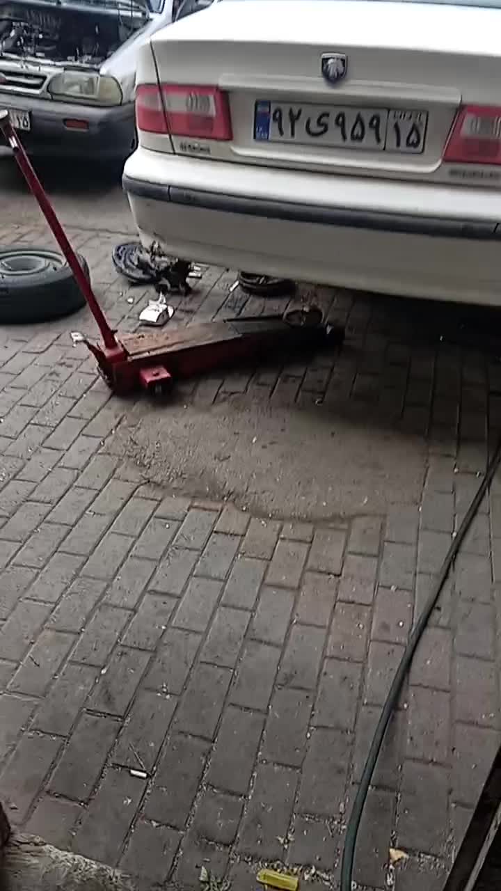 تعمیر کجی وصداگیری اکسل روی ماشین|خدمات موتور و ماشین|تبریز, |دیوار