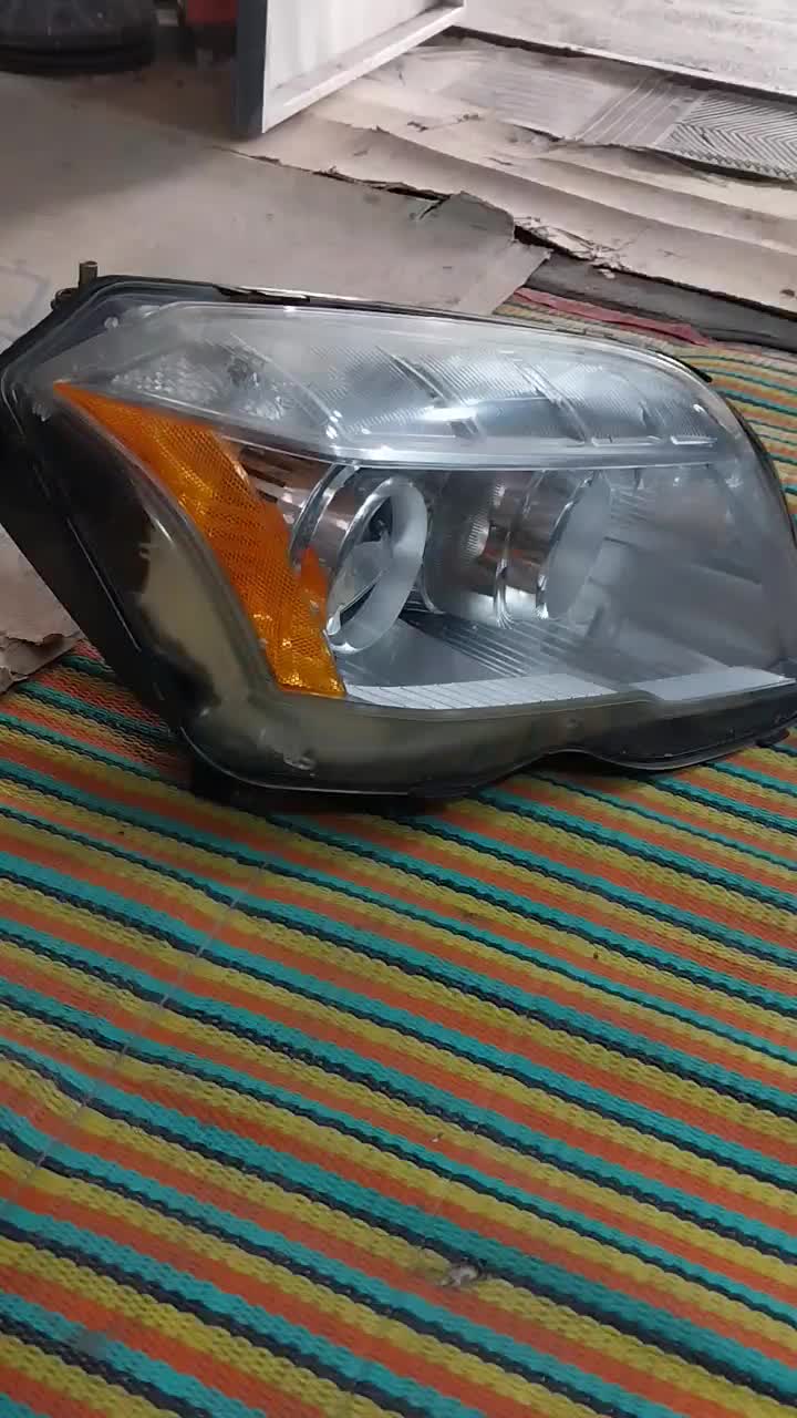 چراغ جلو بنزGLK2010|قطعات یدکی و لوازم جانبی|قدس, شهرک صنعتی گلگون|دیوار