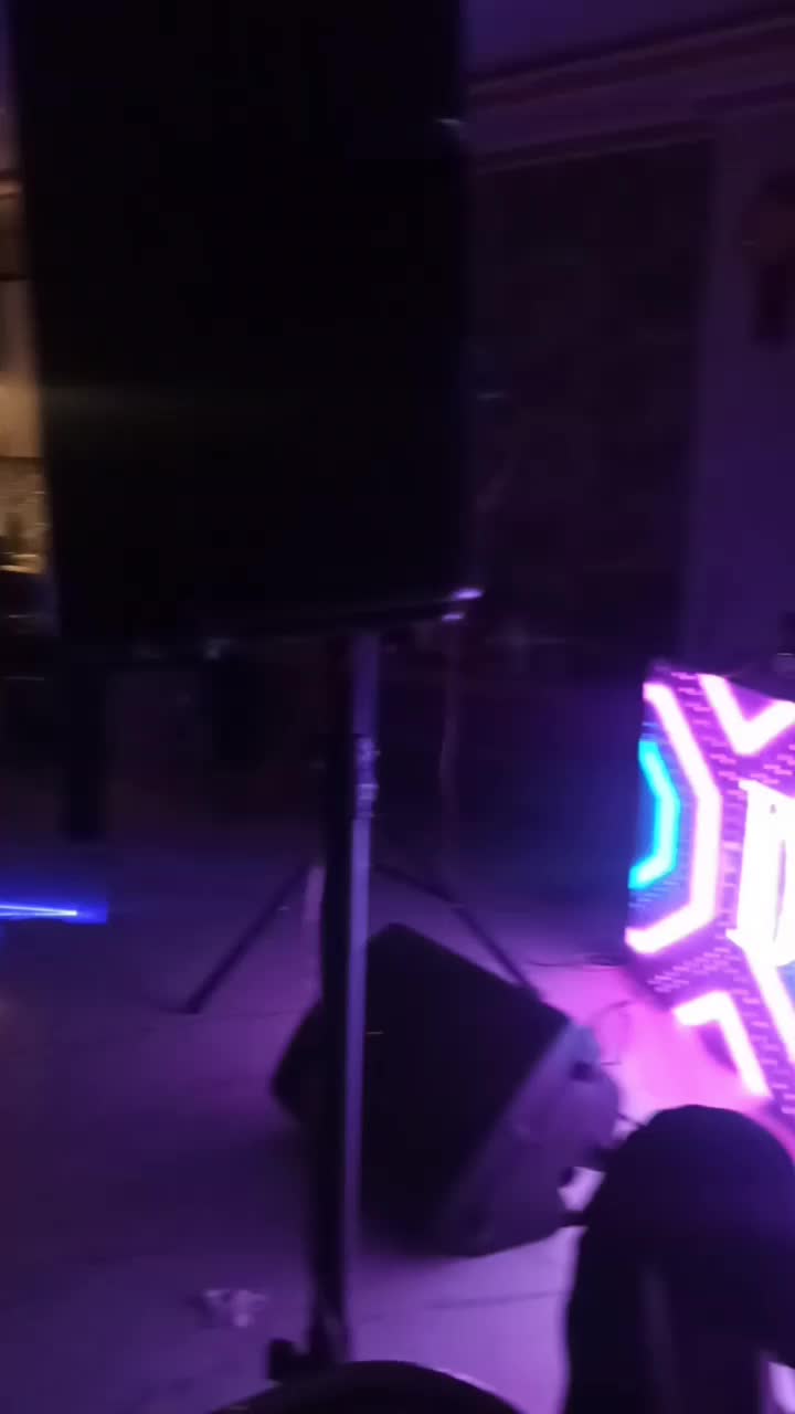 دی جی وایُل ( djviol )|خدمات پذیرایی، مراسم|اندیشه, اندیشه فاز ۴|دیوار