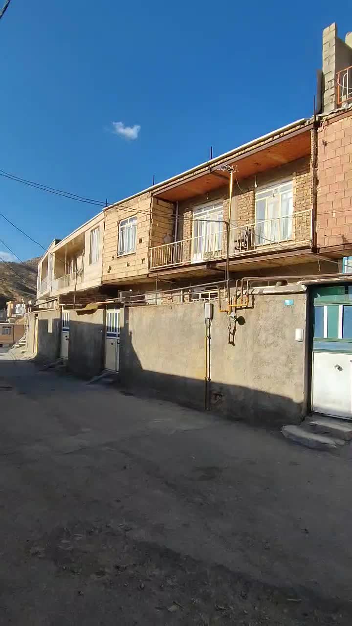 دو طبقه هر دو دوخوابه شناژ دار 1650|فروش خانه و ویلا|سروآباد, |دیوار