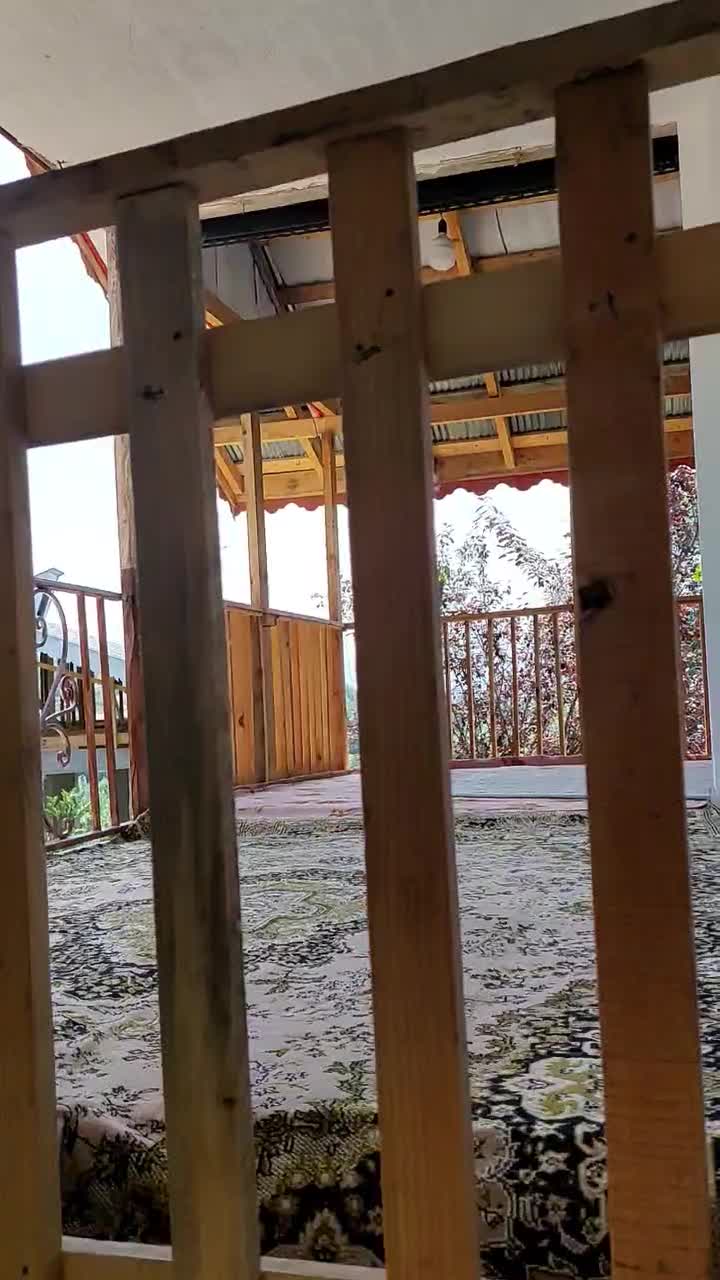 ویلا جنگلی کناررودخانه درمیرزاگلبند(امامزاده هاشم)|اجارهٔ کوتاه‌مدت آپارتمان و سوئیت|رشت, لاکان|دیوار