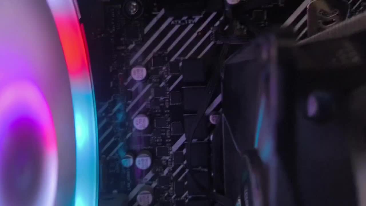 کیس گیمینگ ۱۲ گیگ گرافیک|رایانه رومیزی|تبریز, |دیوار