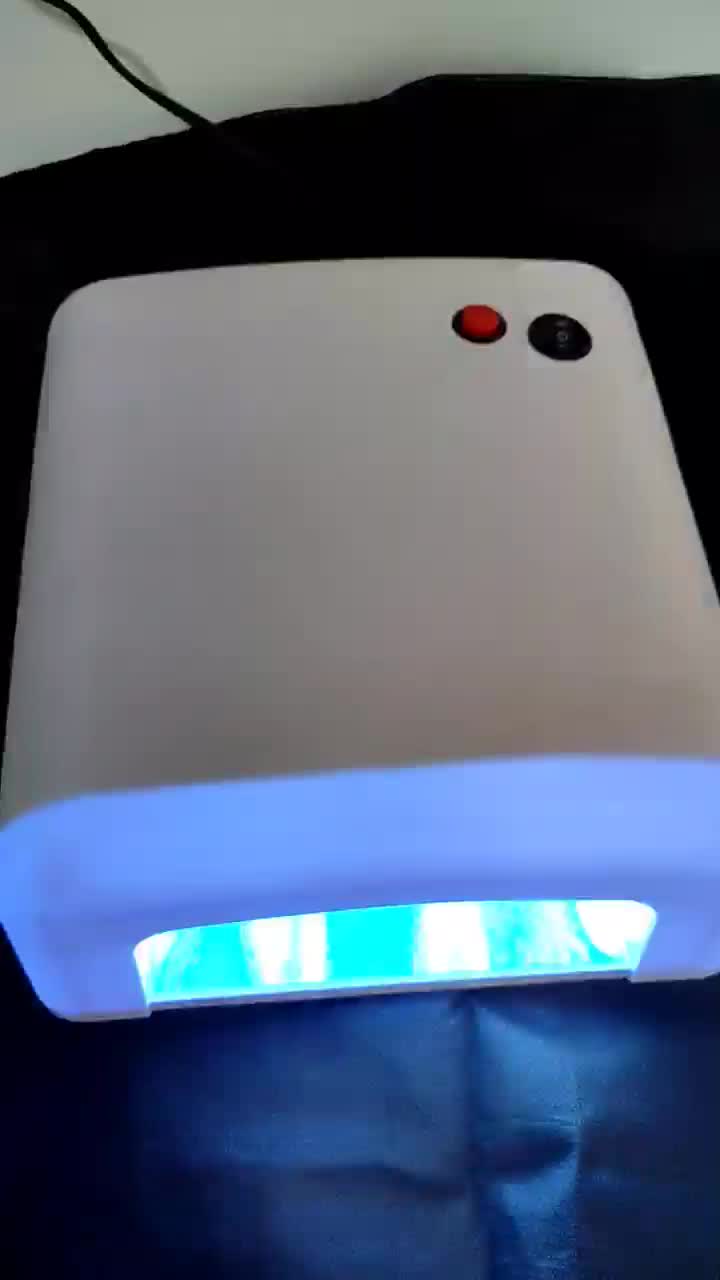 دستگاه یووی uv قیمت مناسب|آرایشی، بهداشتی، درمانی|لاهیجان, کوی زمانی|دیوار