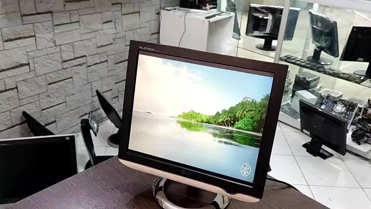 مانیتور LG L1750p با ضمانت|قطعات و لوازم جانبی رایانه|کرمانشاه, |دیوار